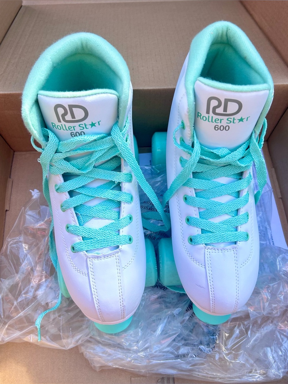 Roller Derby Roller Star 600 Women Roller Skates - White & Mint Size 9